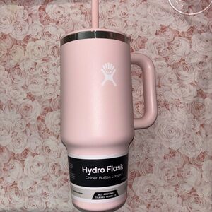 Hydro Flask Blush Mug with Straw